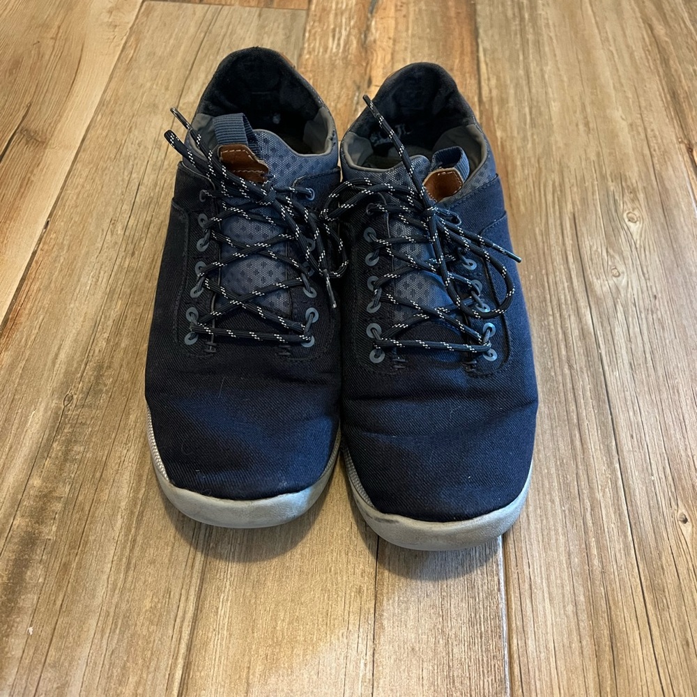 OluKai Men's Dark Blue Sneakers